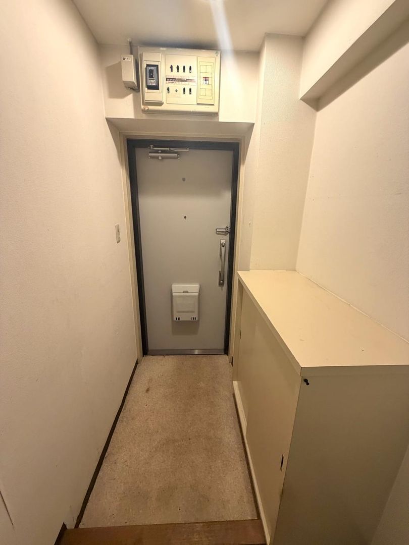 3LDK Apartment for Sale in Yokohama Konan Ward, 64.8 sqm - Thumbnail 4