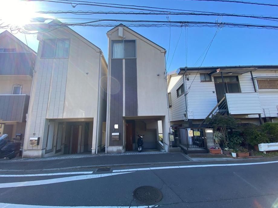 3LDK House for Sale in Minami Ward, Yokohama - Thumbnail 3
