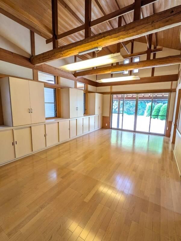 2LDK+S House for Sale in Higashikagawa, Kagawa - 126m2 on 1060m2 Land - Thumbnail 4