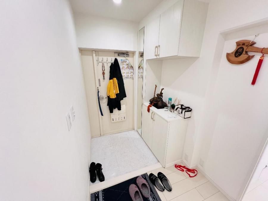 3LDK Apartment for Sale in Kashiwa, Chiba - 90.57m² - Thumbnail 4
