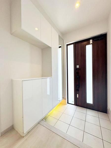 Renovated 3LDK House in Shiroi, Chiba - 207m2 Land - Thumbnail 2