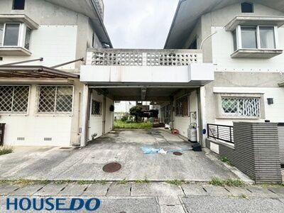 5LDK House for Sale in Okinawa City, 198.8 sqm - Thumbnail 3
