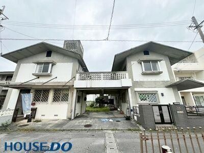 5LDK House for Sale in Okinawa City, 198.8 sqm - Thumbnail 2