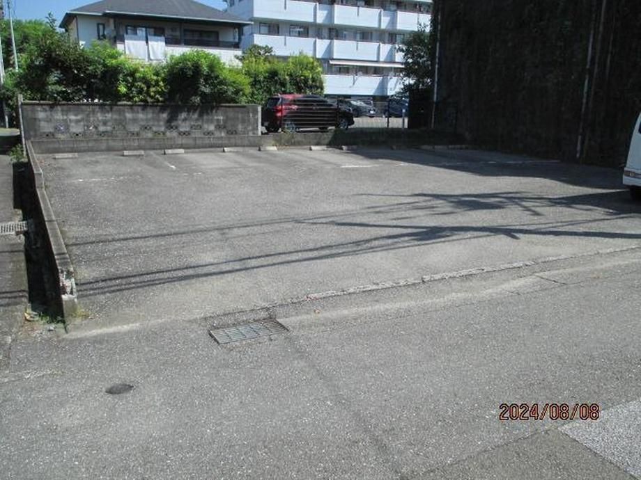 Land for Sale in Kochi City - 164 sqm Plot - Thumbnail 3