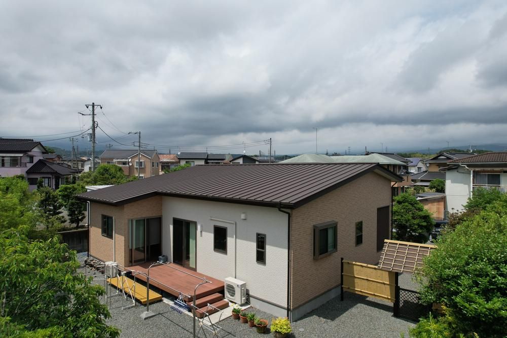 3LDK Custom Single-Story Home with Large Garden in Fujinomiya - Thumbnail 4