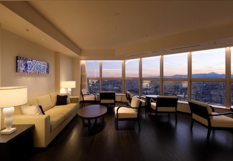 2LDK Apartment for Sale in Nishi-Shinjuku, Tokyo - 85.35 sqm - Thumbnail 4