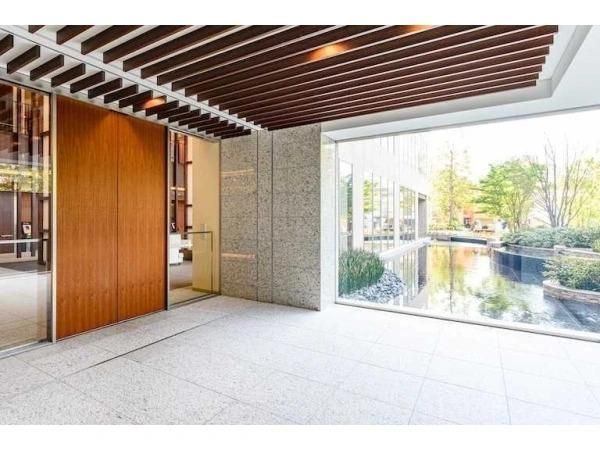 2LDK Apartment for Sale in Nishi-Shinjuku, Tokyo - 85.35 sqm - Thumbnail 2