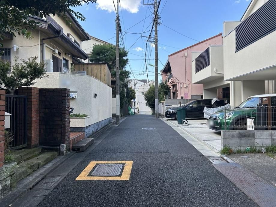 Land for Sale in Setagaya, Tokyo - 115.99 sqm - Thumbnail 2