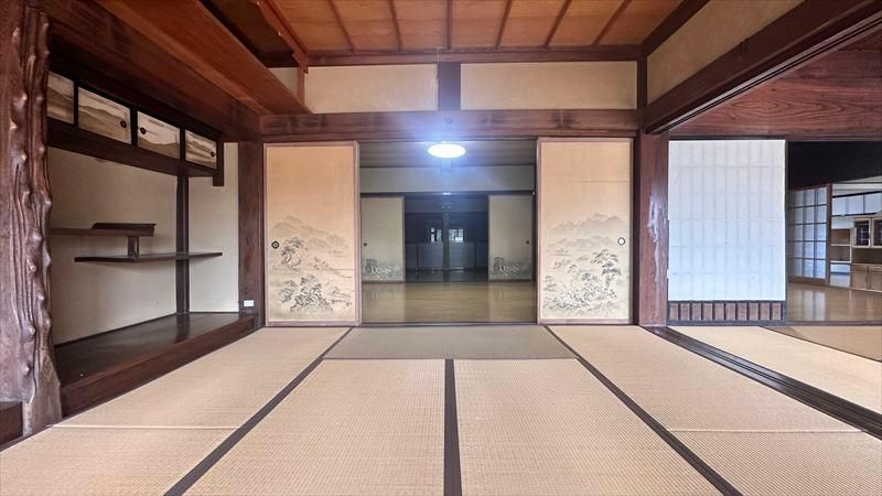 Large 9DK Traditional House with Warehouse in Fukaya, Saitama - Thumbnail 4