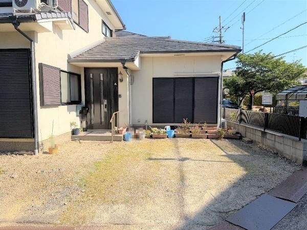 6LDK House on Corner Lot in Kumiyama, Kyoto - 32.8 Million Yen - Thumbnail 4