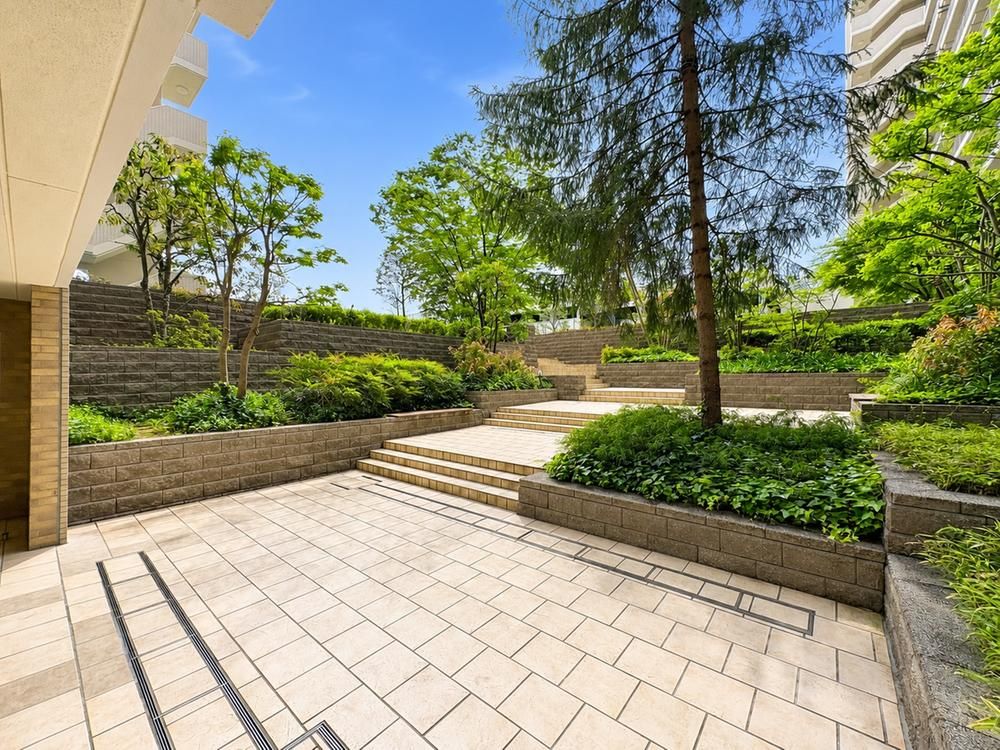 3LDK Apartment for Sale in Kawasaki-ku, Kanagawa - Thumbnail 3