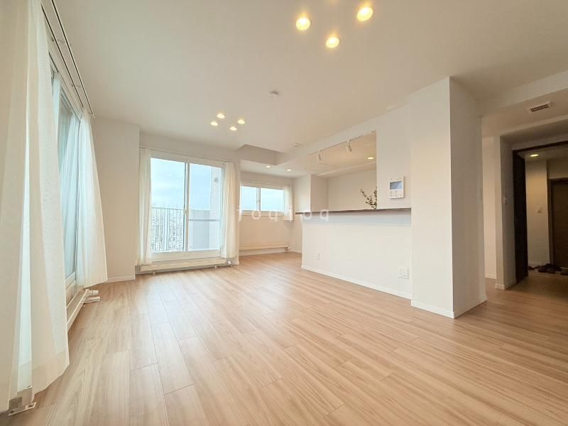 Renovated 3LDK Apartment 75.81m² in Sapporo Shiroishi - Thumbnail 3