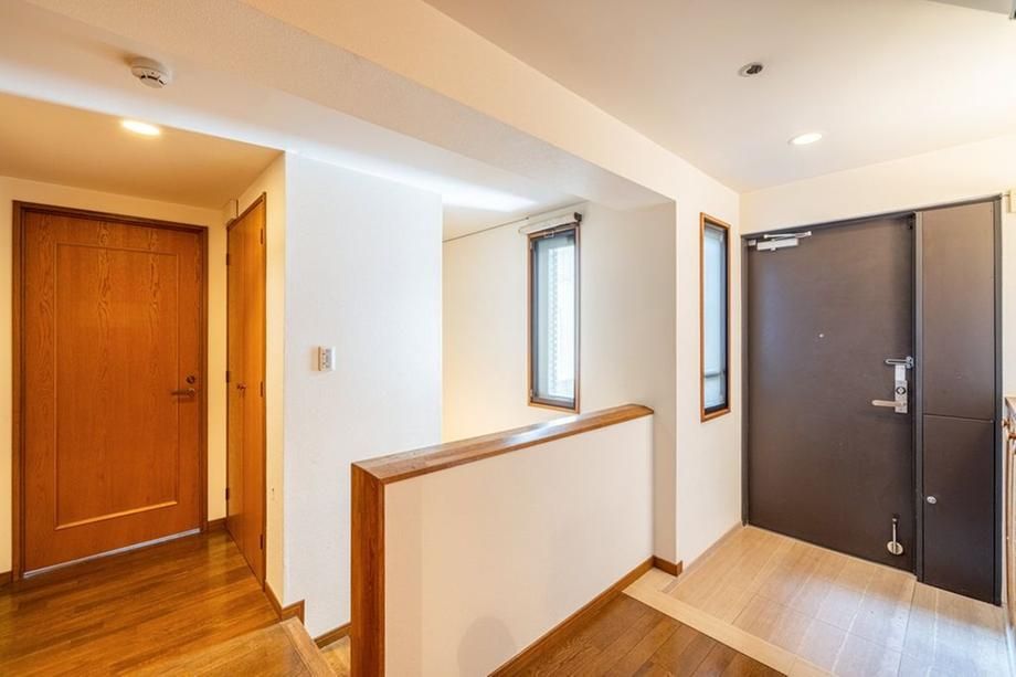 Garden Terrace Satsukidai 3LDK Apartment in Kawasaki for Sale - Thumbnail 2