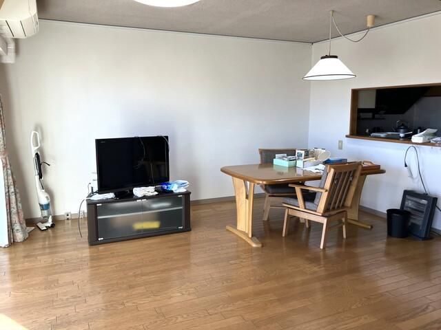 3LDK Apartment for Sale in Funabashi Near Narashino Station - Thumbnail 4