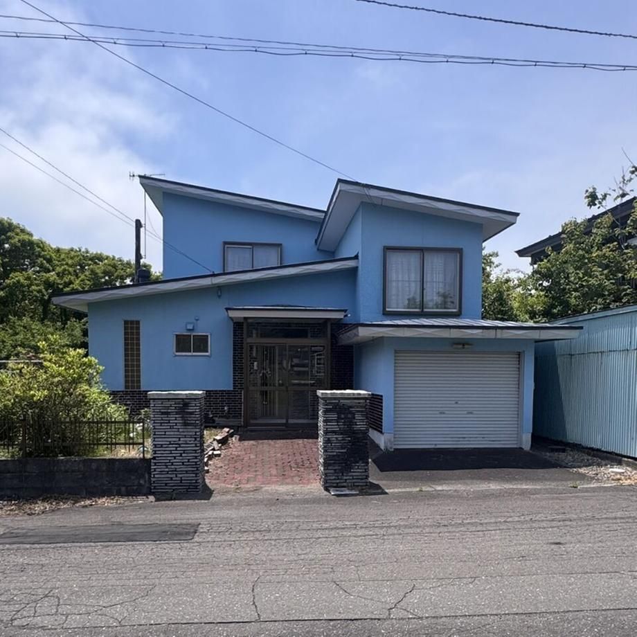 5LDK Detached House for Sale in Shiraoi, Hokkaido with Hot Spring - Thumbnail 2