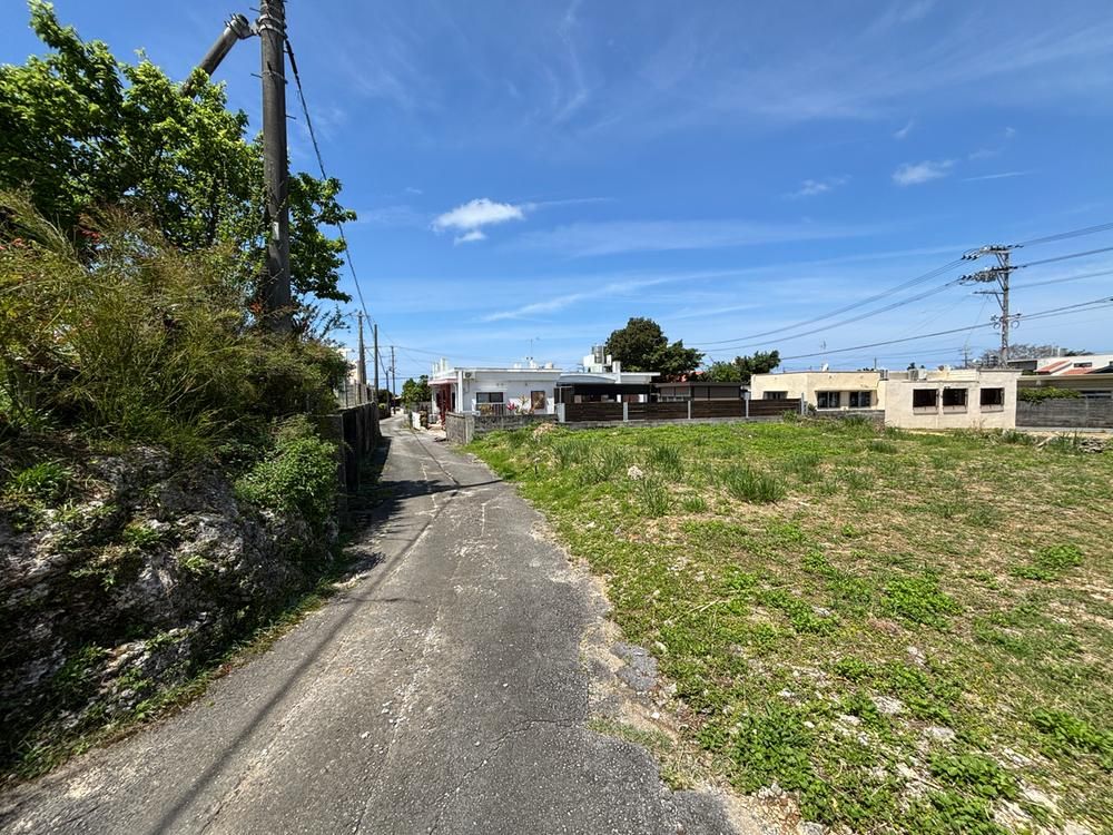 Building Land for Sale in Yomitan, Okinawa - 162m² - Image 1