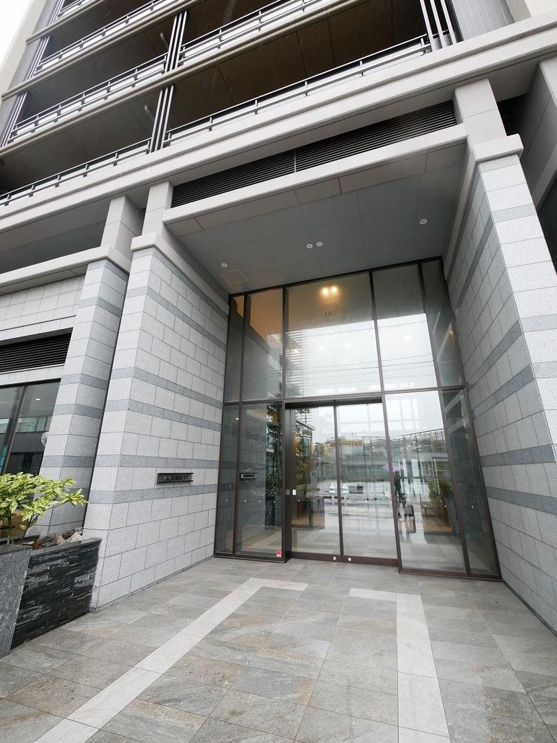 3LDK Apartment for Sale in Takaoka, Toyama - 92.01 sqm - Thumbnail 2