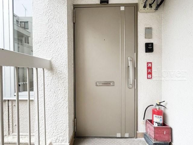 Newly Renovated 3LDK Apartment in Shinjuku, Tokyo - Thumbnail 3
