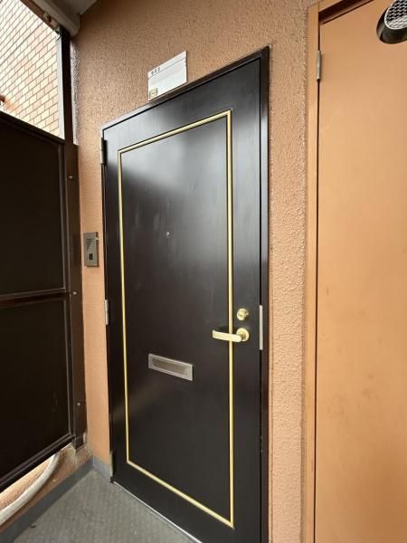 3LDK Renovated Apartment for Sale in Matsuyama, Ehime - Thumbnail 3