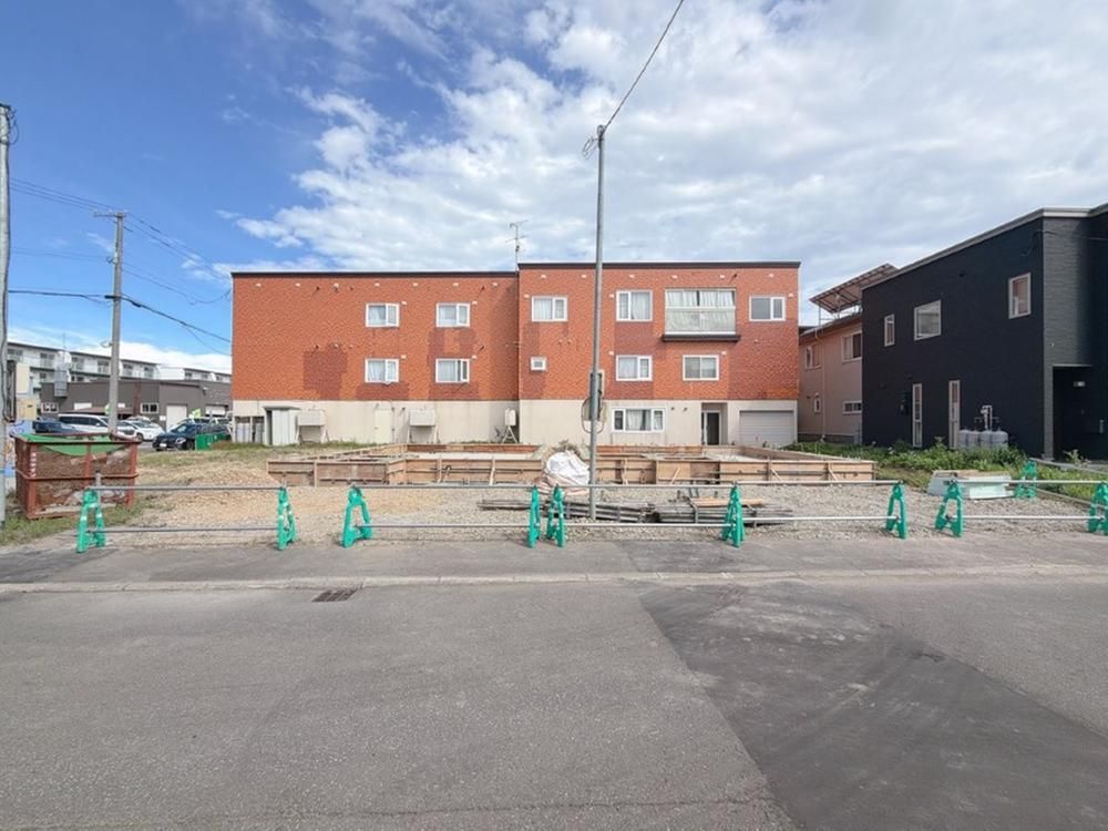 Building Land for Sale in Kita Ward, Sapporo Near Yuriagahara Station - Thumbnail 4