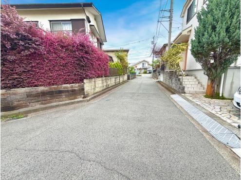 Land for Sale in Chigasaki City – 165.78m² Corner Lot - Thumbnail 4