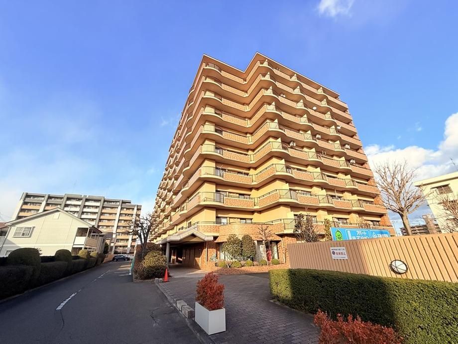 Lions Mansion Nakakura 3LDK Apartment for Sale in Sendai, Miyagi - Thumbnail 2