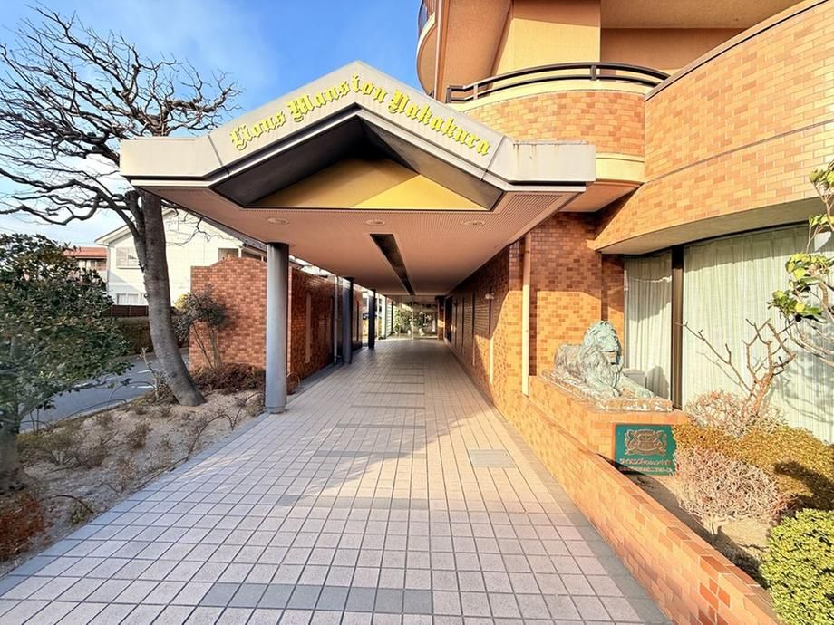 Lions Mansion Nakakura 3LDK Apartment for Sale in Sendai, Miyagi - Thumbnail 3