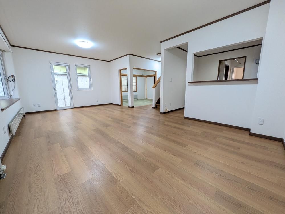 Renovated 4LDK+S House in Higashi-ku, Sapporo - Thumbnail 3