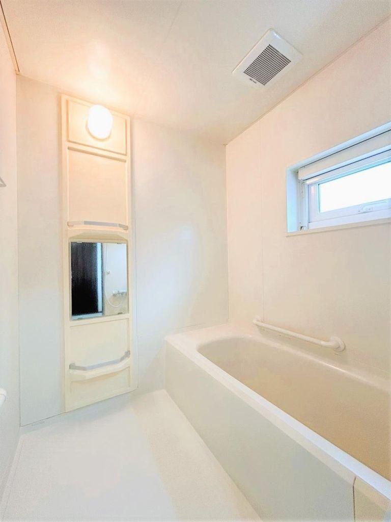 5LDK Renovated House in Asahikawa with Large Garden - Thumbnail 4
