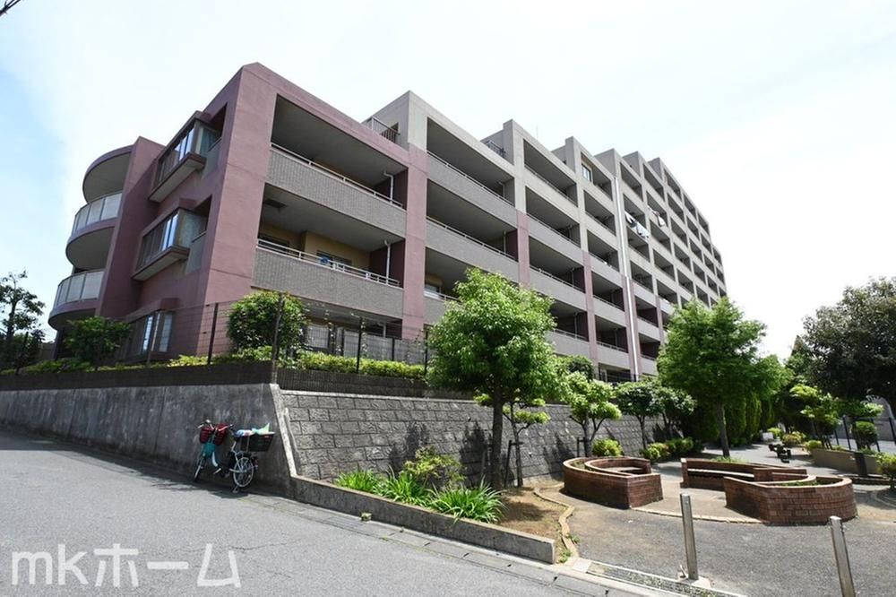 Renovated 3LDK Apartment in Kamagaya, Chiba - 82.75m2 - Thumbnail 2