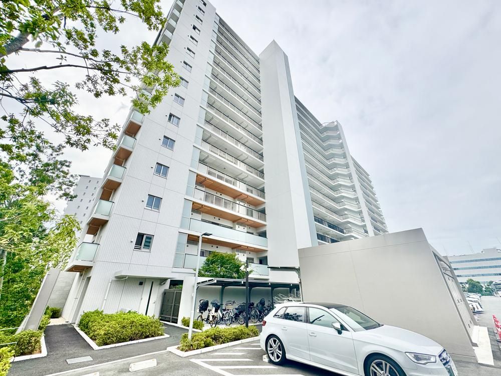 2LDK Apartment for Sale in Ebina, Kanagawa - 59.35m2 - Thumbnail 2