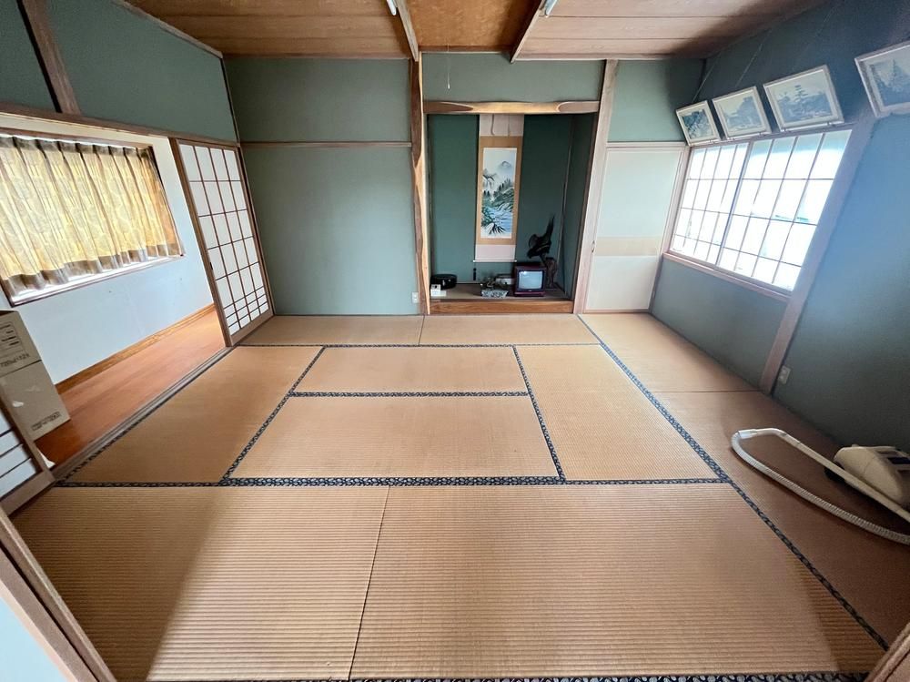 4K House on Large Lot in Joetsu City, Niigata - Thumbnail 2