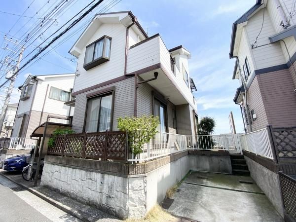 4LDK Detached House for Sale in Totsuka-ku, Yokohama, 92.15m2 - Thumbnail 2