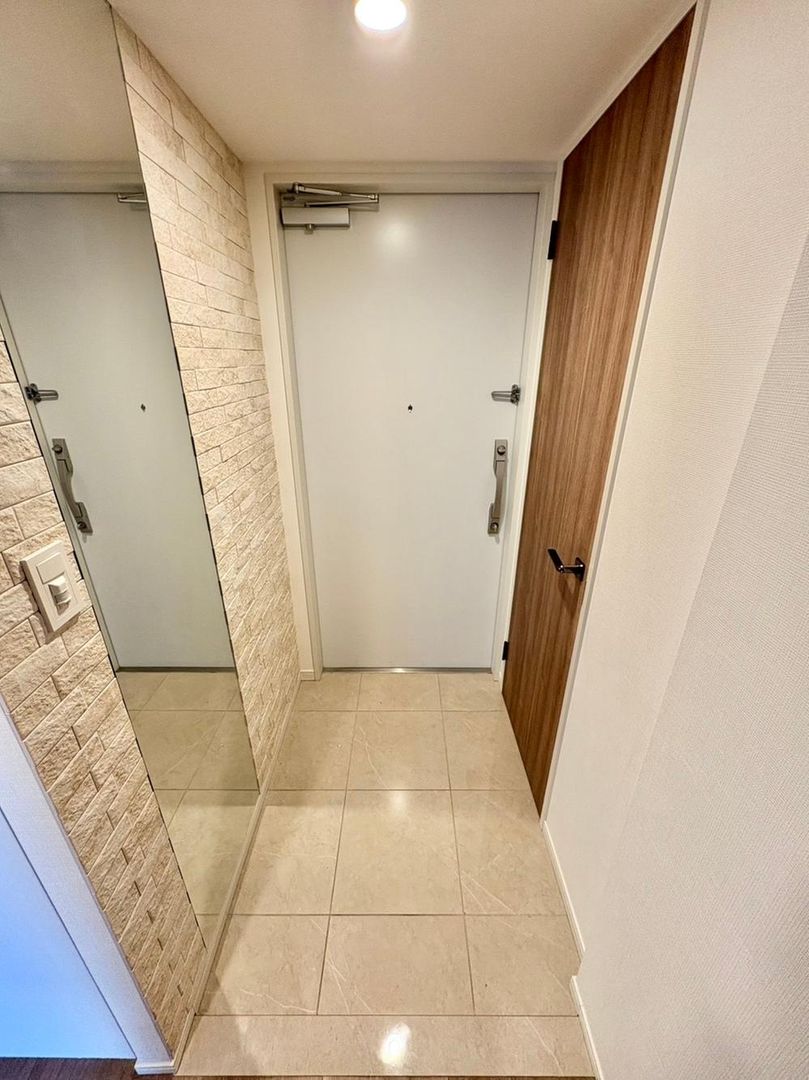 3LDK Apartment for Sale in Park Tower Kachidoki South, Chuo-ku, Tokyo - Thumbnail 3