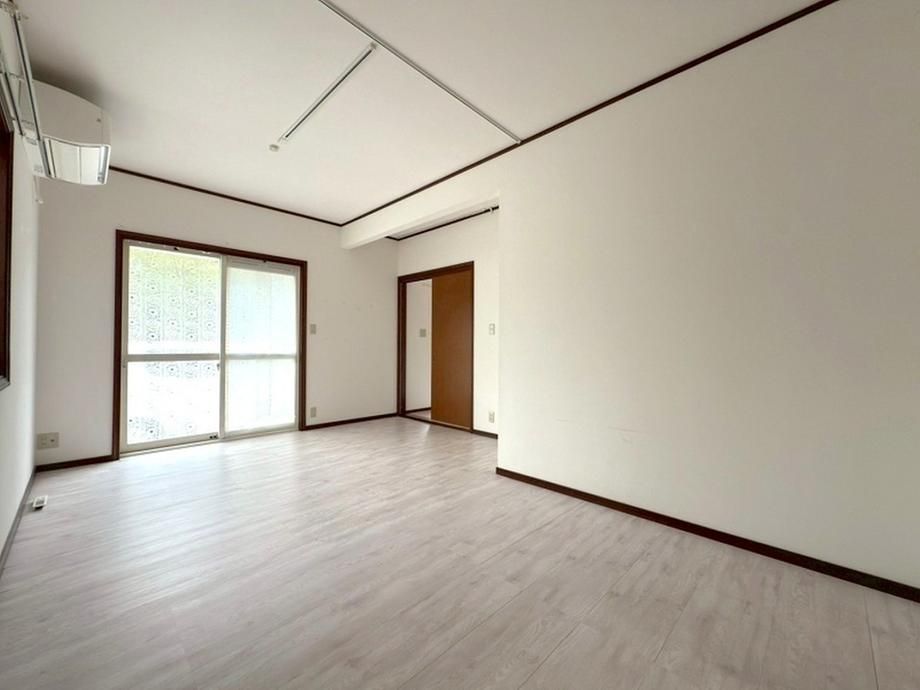 5LDK House for Sale in Shiomidai, Kochi City - 191.1m² - Thumbnail 3
