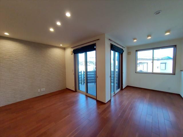 3LDK Detached House in Yokosuka with Sea View and Solar Power - Thumbnail 4