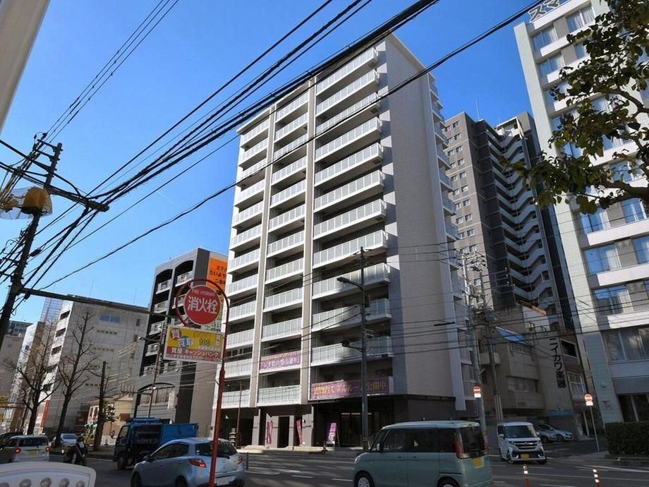 3LDK Apartment for Sale in Katsuyama-cho, Matsuyama - Thumbnail 3