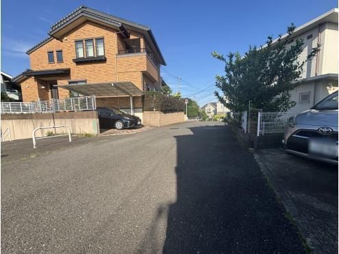 4LDK Detached House for Sale in Machida, Tokyo - 24.79 Tsubo - Thumbnail 4