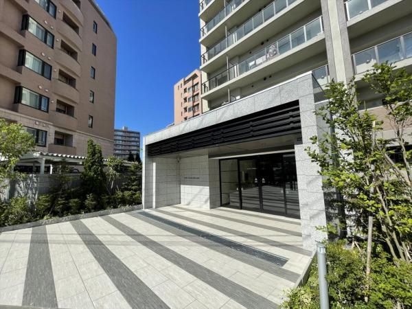 Kurio Fuzumi Garden Marks 2LDK Apartment for Sale in Sapporo - Thumbnail 2