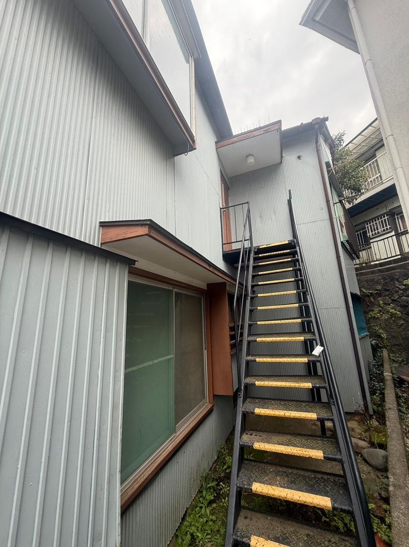 4BR Detached House in Kanagawa-ku, Yokohama – 8.8M Yen - Thumbnail 2