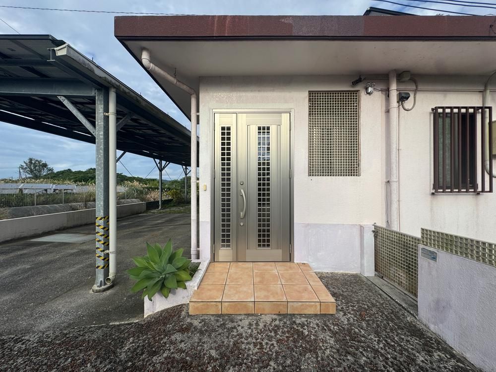 Ocean View House with Large Land in Ogimi, Okinawa - Thumbnail 2