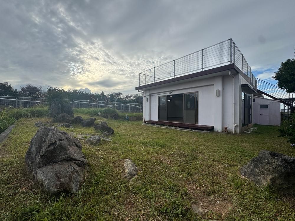 Ocean View House with Large Land in Ogimi, Okinawa - Thumbnail 4