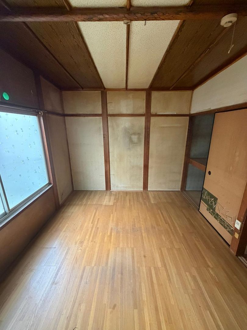 5DK Detached House in Higashiku, Sakai City for 5.8M Yen - Thumbnail 4