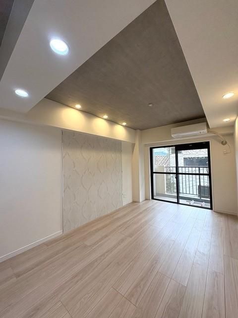 Lions Mansion Rokumitsu 3LDK Apartment for Sale in Matsudo - Thumbnail 2