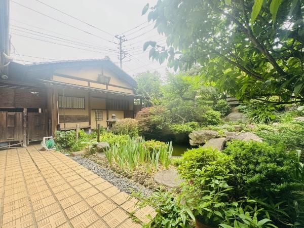 5LDK House for Sale in Kodaira with Tea Room and Roof Balcony - Thumbnail 3