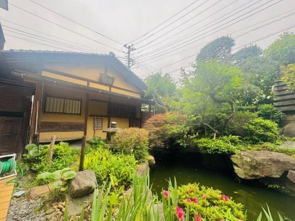 5LDK House for Sale in Kodaira with Tea Room and Roof Balcony - Thumbnail 2