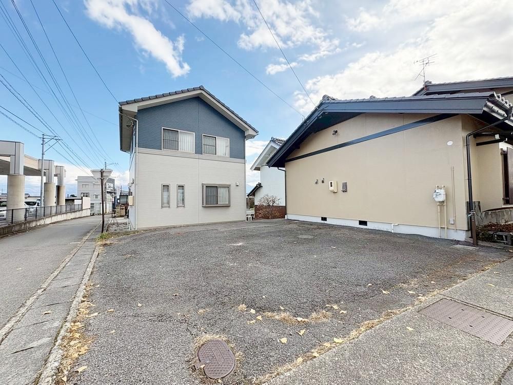 4LDK Detached House with Shop & Full Renovation in Nagano - Thumbnail 3