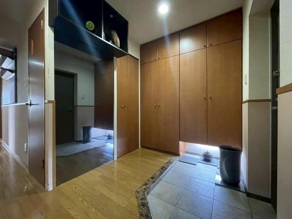 4LDK Apartment for Sale in Sapporo Shiraishi Ward - 101m2 - Thumbnail 3