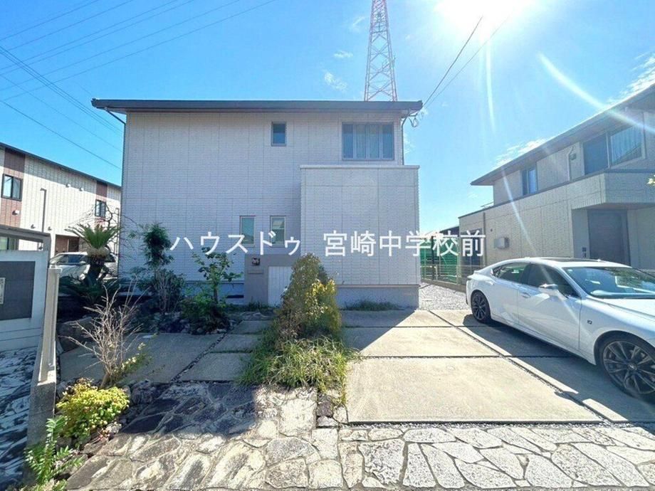 4LDK House for Sale in Miyazaki City - 112.89m2 - 2019 Build - Thumbnail 3