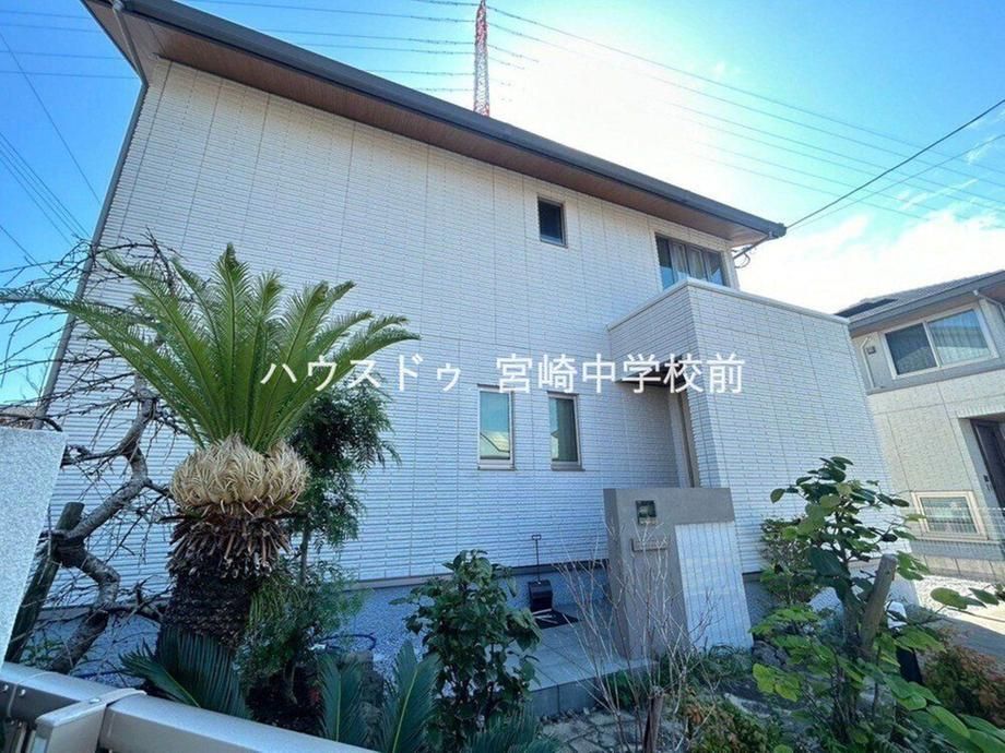 4LDK House for Sale in Miyazaki City - 112.89m2 - 2019 Build - Thumbnail 4